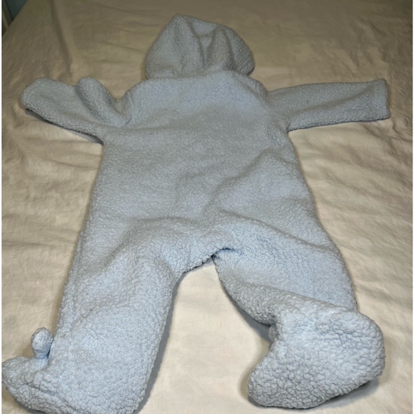 Carters boys bear ear sherpa onesie - Picture 2 of 3
